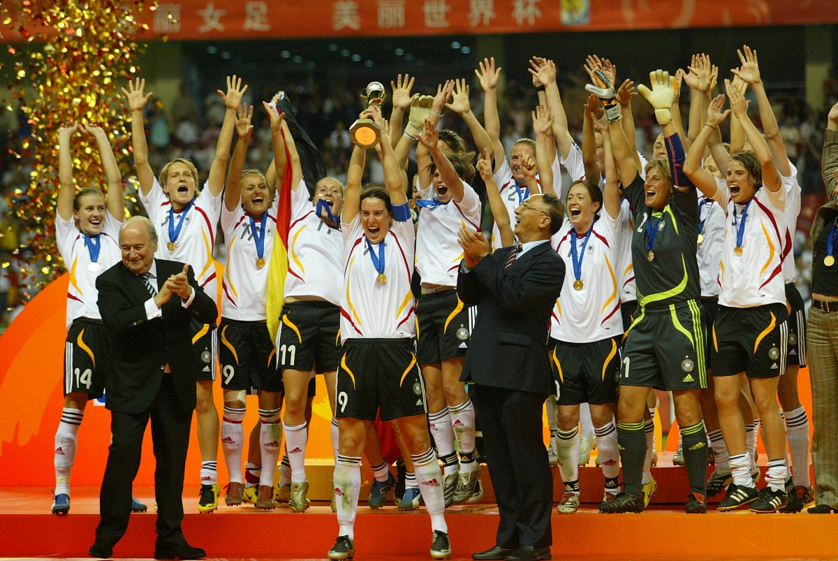 德国队迎来挪威队挑战，抢夺胜利