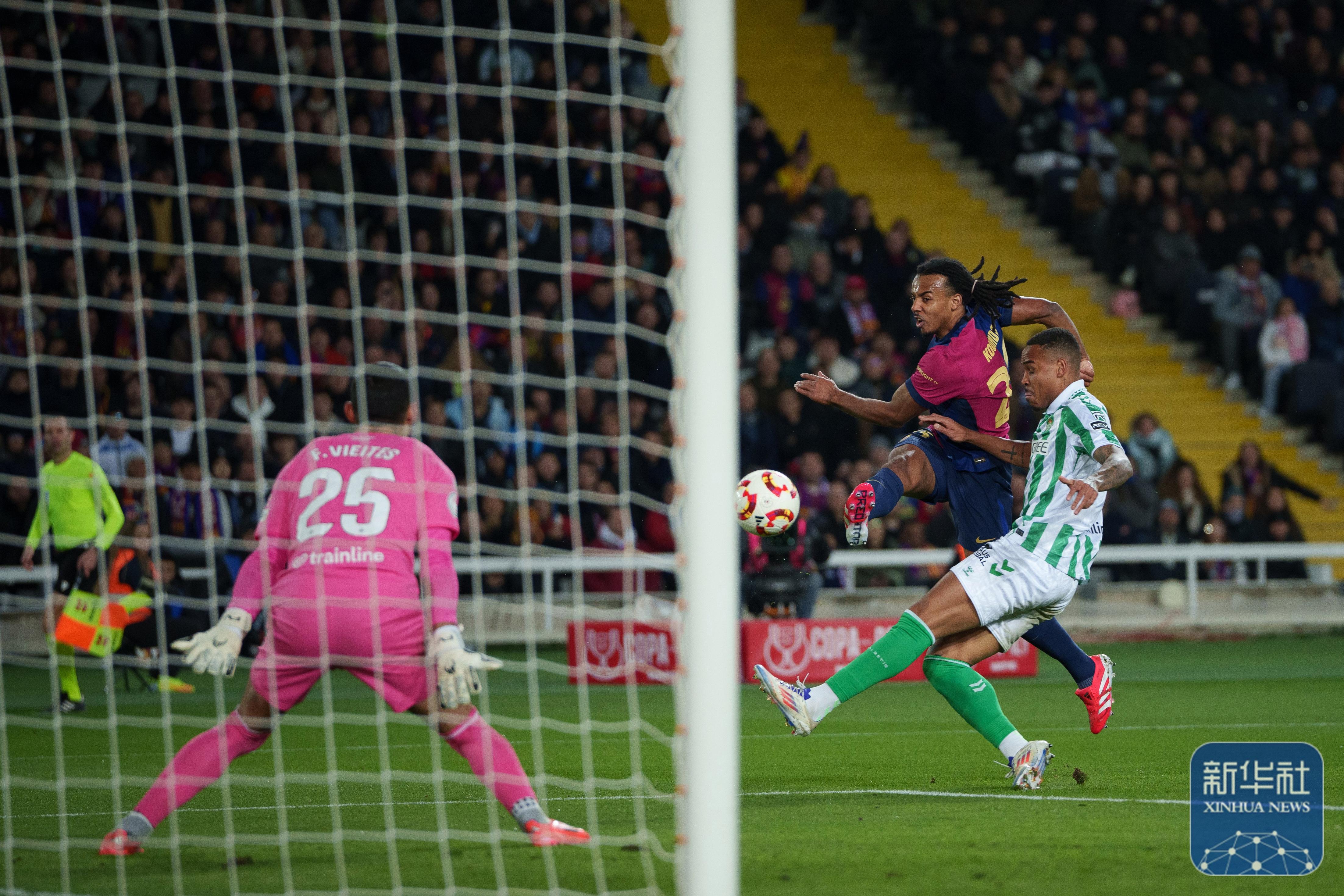 巴塞罗那球队实力过人，小组出线无忧