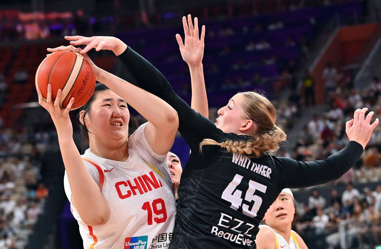 亚洲运动会女篮比赛：日本队轻松晋级