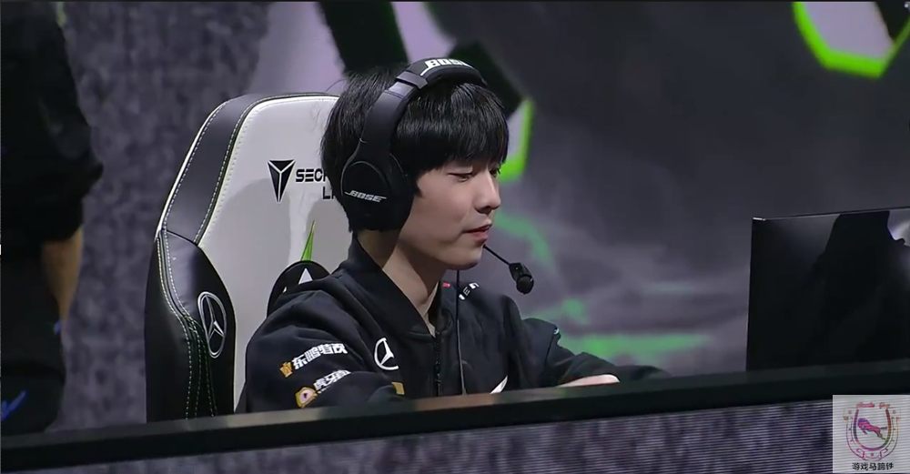 DK翻盘RNG，Caps打出惊人五杀宿敌对决半决赛，强势挺进下一轮