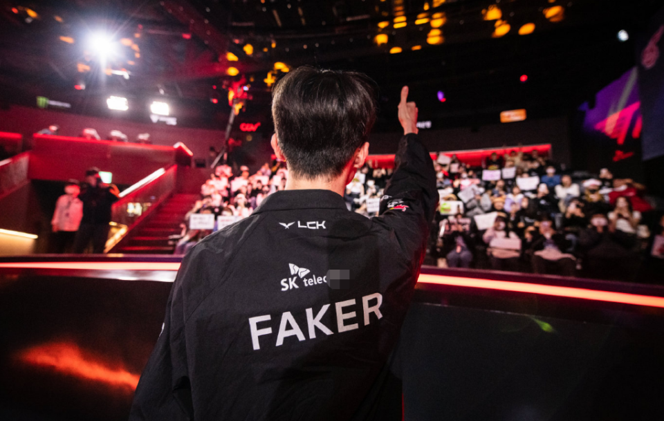 G2险胜V5，Gumayusi打出惊人五杀焦点之战半决赛，引爆全场热议的简单介绍