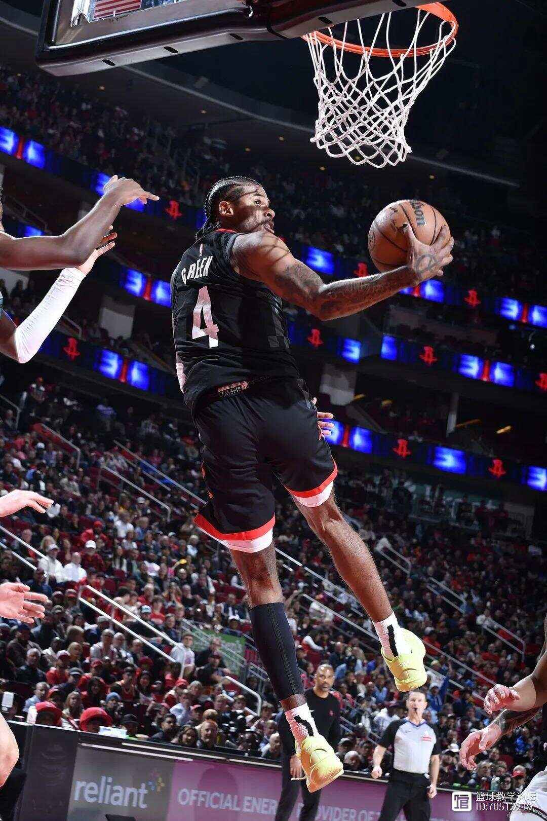 熊猫体育-高光时刻连连,球员表现抢眼的简单介绍