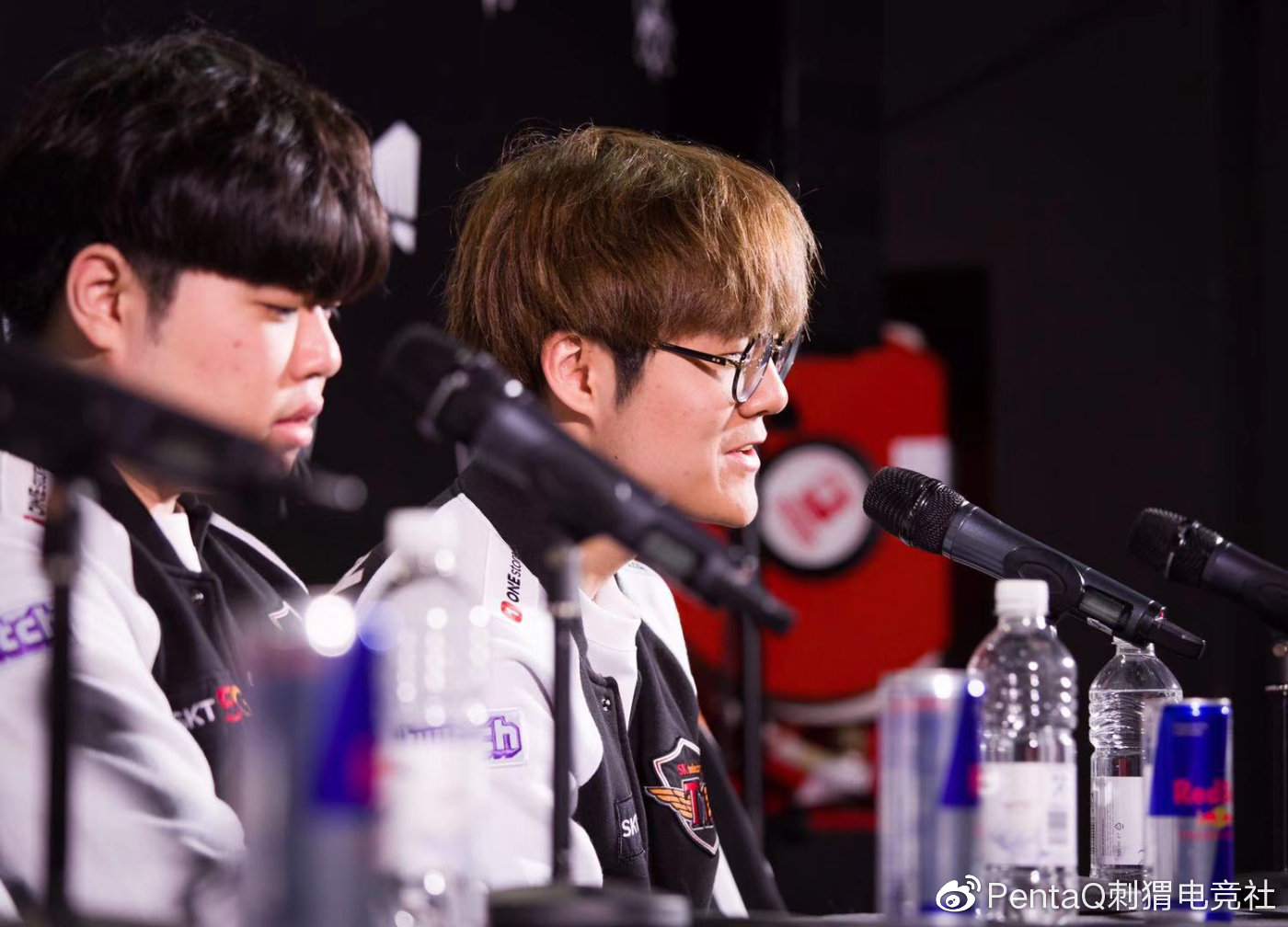 熊猫直播官网-MAD力克FPX,Jankos线上压制力十足顶尖较量成都决赛之夜,点燃全场激情