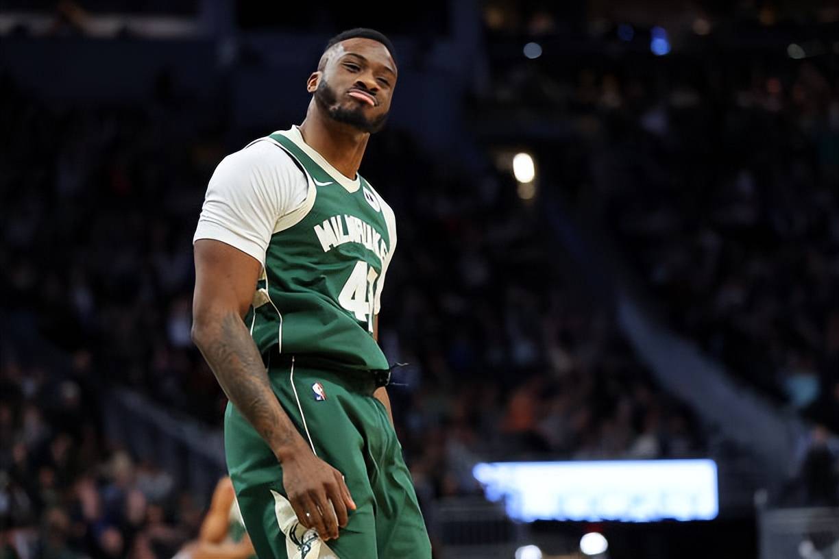 熊猫体育平台-雄鹿队凭借防守打出攻势,实力受到认可