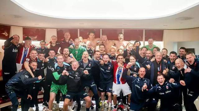 荷兰与挪威在鹿特丹进行友谊赛