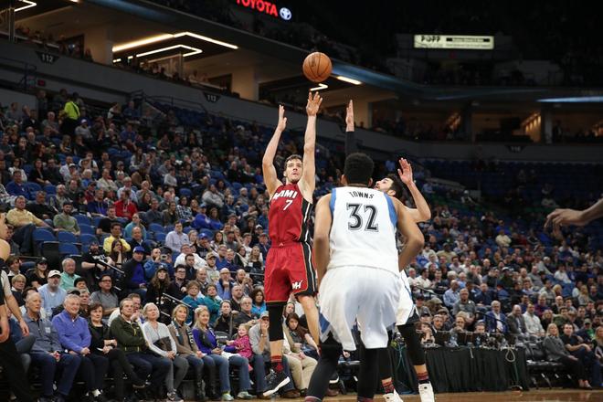 熊猫直播-热火客场大胜篮网,德拉季奇砍下22分的简单介绍