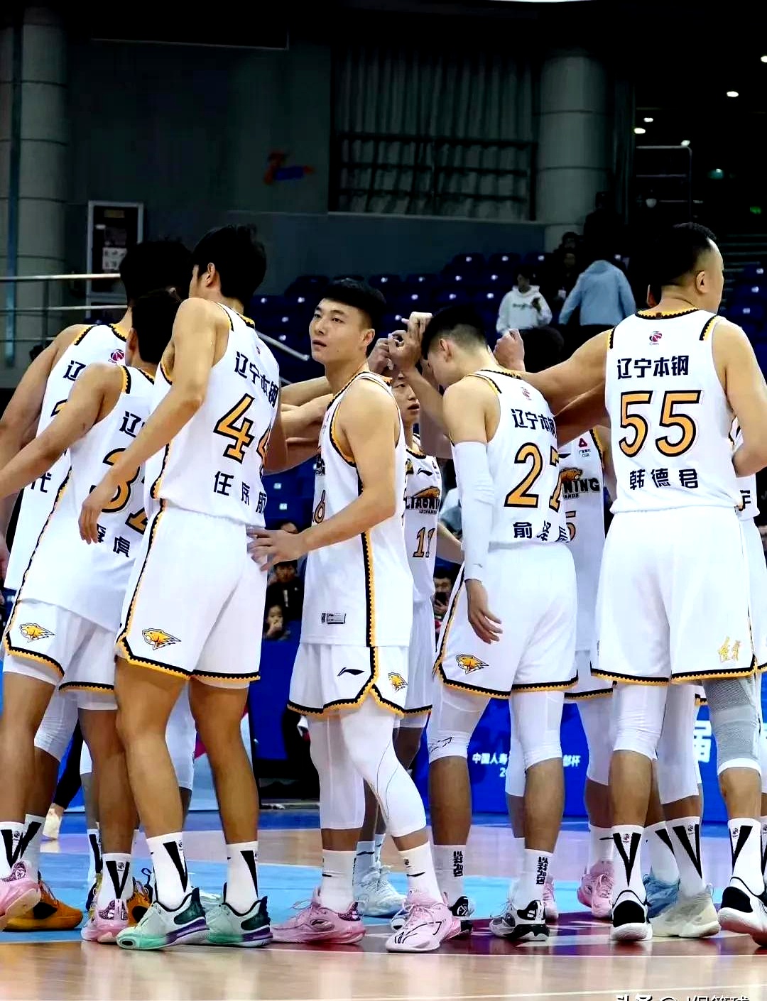 熊猫体育app-辽宁队在场上碾压对手,取得胜利