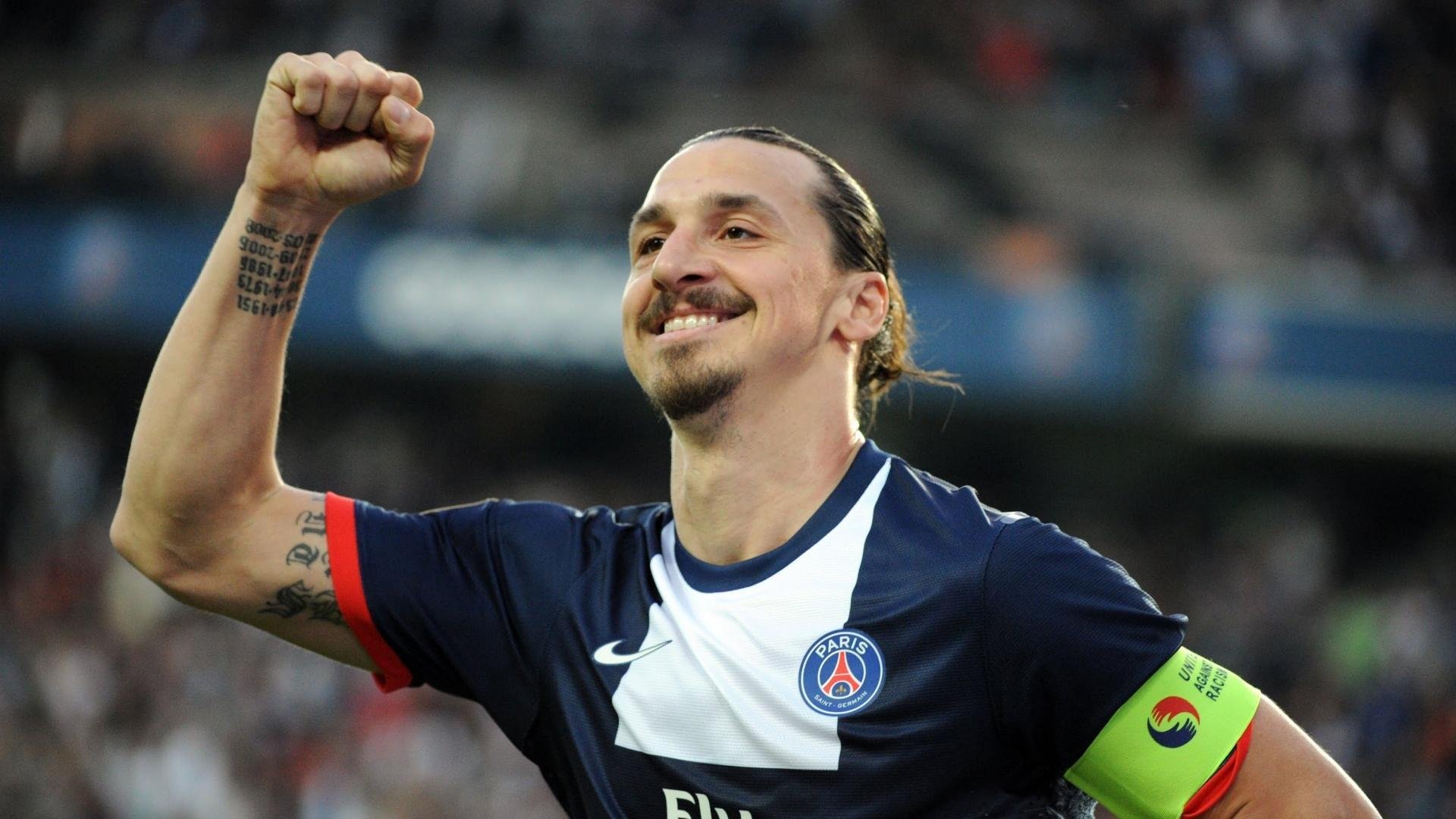 绿茵神话,当斯通斯化为攻城锤,希腊战车碾过加纳荆棘